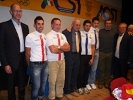 I campioni provinciali in posa con i dirigenti Acsi Settore Ciclismo m